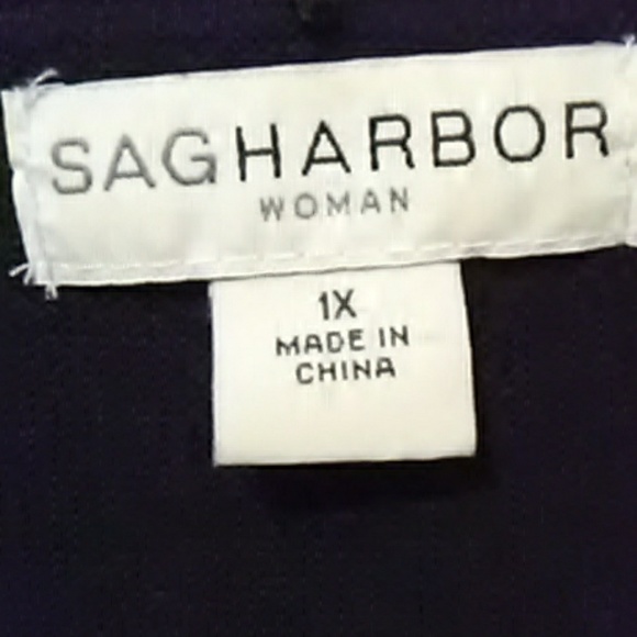 🖤Sag Harbor 2 Piece Sweater with Sequin Accents🖤 - Picture 3 of 8